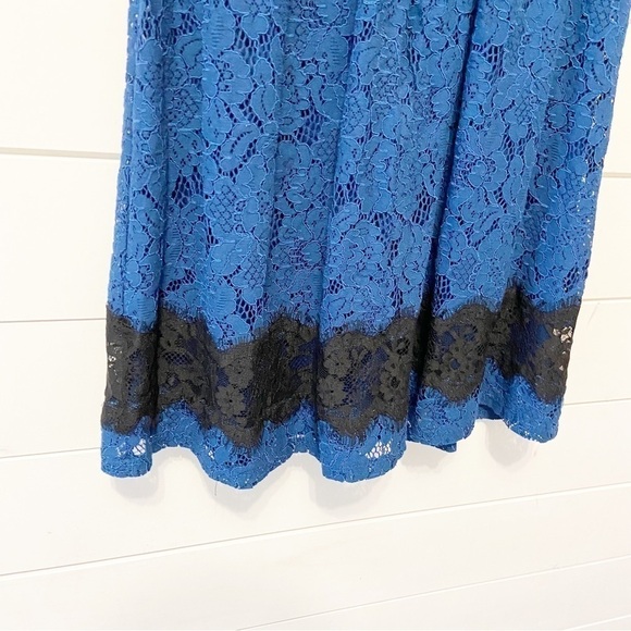 Francesca’s | Blue Fit and Flare Lace Mini Dress Size XS - Picture 11 of 13